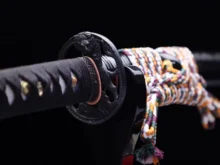 Battle Ready Japanese Katana Sword Clay Tempered Hamon T10 Steel Full Tang Blade Tiger Theme Tsuba